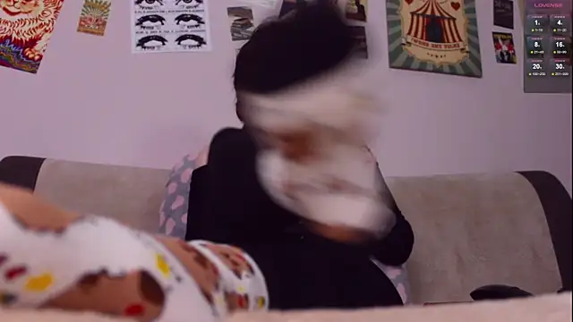 Luna Blake online show from January 2026 02:00:02 PM