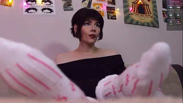 Luna Blake online show from April 2026 05:14:02 PM