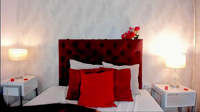 Snapshot of KarlyPrint chatting on February 2025 01:06:01 PM KarlyPrint online show from February 2025 01:06:01 PM