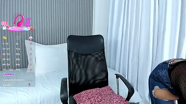 nayelii d online show from April 2026 12:17:01 PM