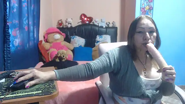 milfeddy  online show from February 2025 03:38:02 PM