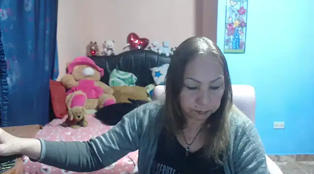milfeddy  online show from February 2025 09:00:01 PM