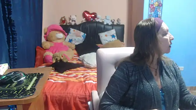 milfeddy  online show from March 2025 09:09:02 PM