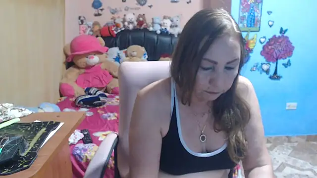Snapshot of milfeddy_ chatting on May 2026 11:58:02 PM milfeddy online show from May 2026 11:58:02 PM