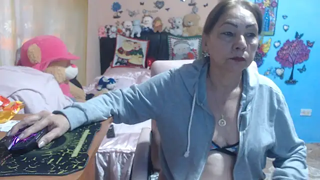 milfeddy  online show from December 2025 12:11:01 PM