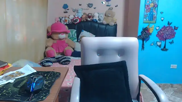 milfeddy  online show from April 2026 11:50:01 AM