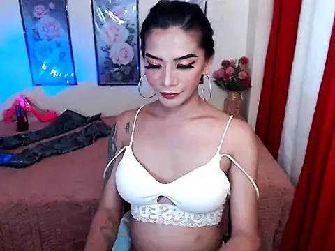 SofiaLibreTs online show from May 2026 08:49:01 AM