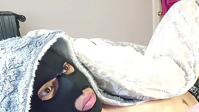AmGuy23 online show from September 2025 08:59:02 PM