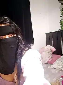 Bayan-Queen online show from October 2025 09:34:02 PM