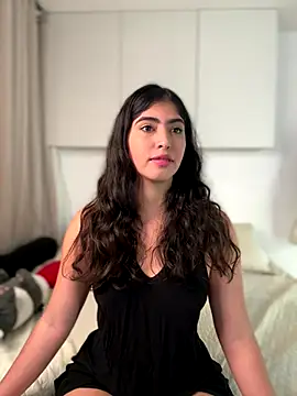 Gaby zahir  online show from October 2025 12:17:02 PM