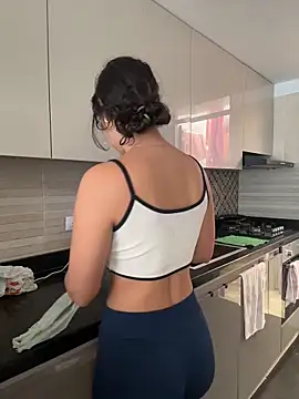 Gaby zahir  online show from March 2026 07:39:01 PM