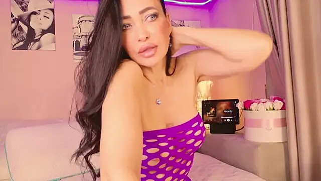 NaomiBlack35 online show from November 2025 07:03:03 PM