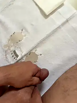 Snapshot of KielerMen chatting on September 2025 01:12:01 PM KielerMen online show from September 2025 01:12:01 PM