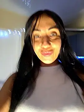 Snapshot of LeticiaWoods chatting on June 2026 02:28:02 PM LeticiaWoods online show from June 2026 02:28:02 PM