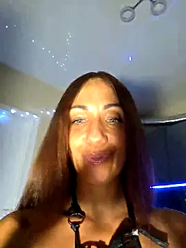 Snapshot of LeticiaWoods chatting on July 2026 08:50:02 PM LeticiaWoods online show from July 2026 08:50:02 PM