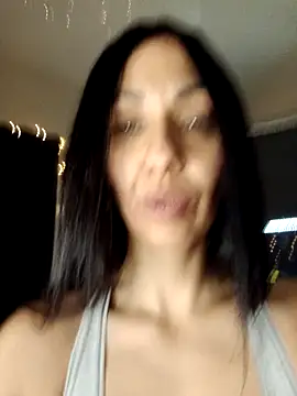 Snapshot of LeticiaWoods chatting on December 2024 09:15:01 AM LeticiaWoods online show from December 2024 09:15:01 AM