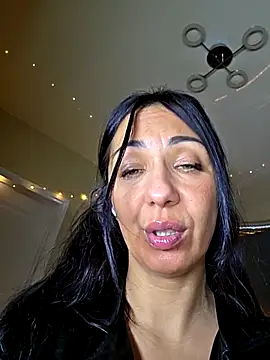 LeticiaWoods online show from January 2026 01:04:01 PM