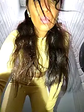 LeticiaWoods online show from October 2025 05:50:01 AM