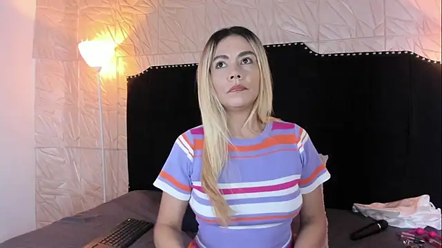 JennyRouse01 online show from September 2025 11:13:01 AM