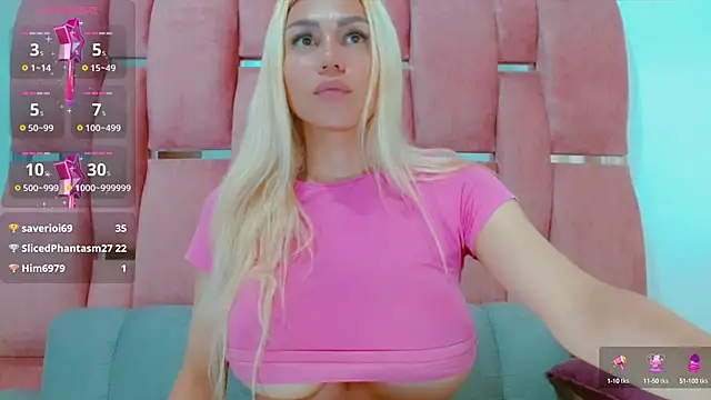 Snapshot of BimboCurvyy chatting on December 2024 08:06:02 AM BimboCurvyy online show from December 2024 08:06:02 AM