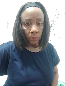 Snapshot of RoosePaarker chatting on December 2025 01:16:02 AM RoosePaarker online show from December 2025 01:16:02 AM