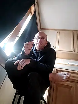 TaylorBlaze online show from February 2026 07:37:01 PM