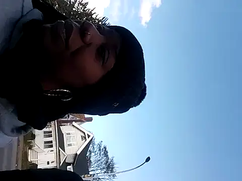 TaylorBlaze online show from November 2025 04:32:01 PM