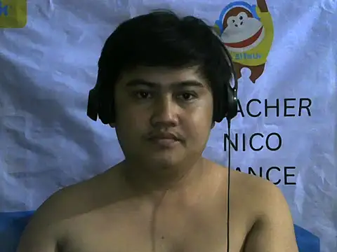 Snapshot of Yummy_Tommy21 chatting on October 2025 05:24:01 PM Yummy Tommy21 online show from October 2025 05:24:01 PM