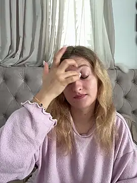 MileySummer online show from December 2025 08:38:01 AM