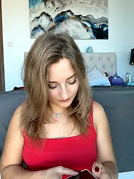 MileySummer online show from October 2025 10:36:02 AM