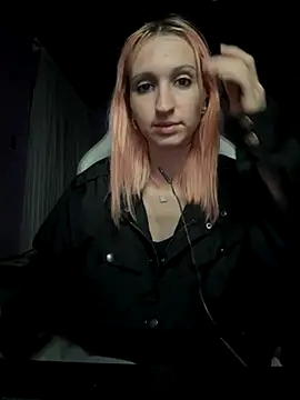 Snapshot of bunnydark00 chatting on October 2025 03:30:01 AM bunnydark00 online show from October 2025 03:30:01 AM