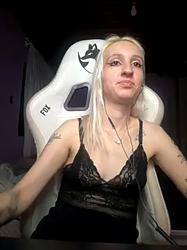 Snapshot of bunnydark00 chatting on October 2025 02:45:01 AM bunnydark00 online show from October 2025 02:45:01 AM