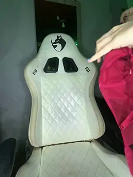 bunnydark00 online show from April 2026 04:06:01 AM