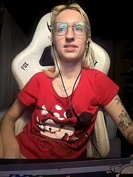 Snapshot of bunnydark00 chatting on November 2025 03:29:01 AM bunnydark00 online show from November 2025 03:29:01 AM