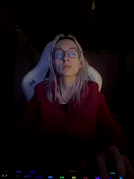 Snapshot of bunnydark00 chatting on September 2025 12:27:01 AM bunnydark00 online show from September 2025 12:27:01 AM