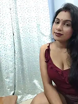 Queen Dolly online show from July 2026 05:26:01 PM