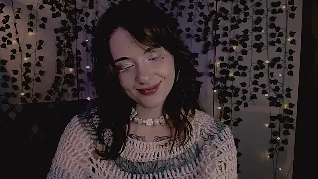 risha laas online show from November 2025 08:09:02 PM