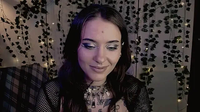 risha laas online show from February 2026 08:11:02 PM