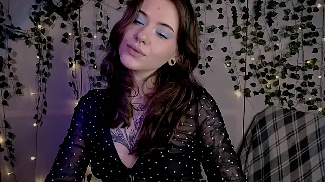 risha laas online show from February 2026 08:06:01 PM