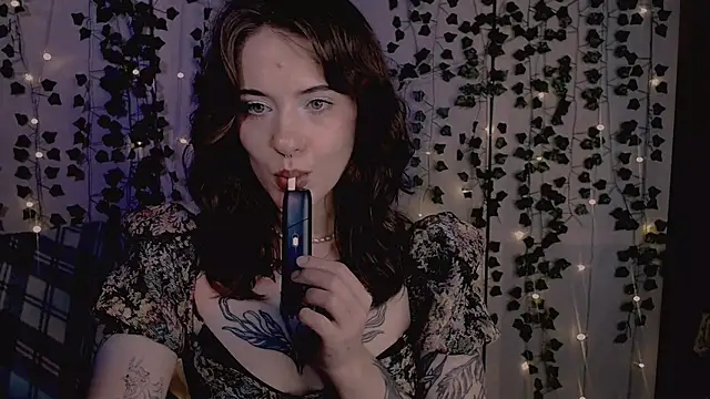 risha laas online show from November 2025 08:24:02 PM