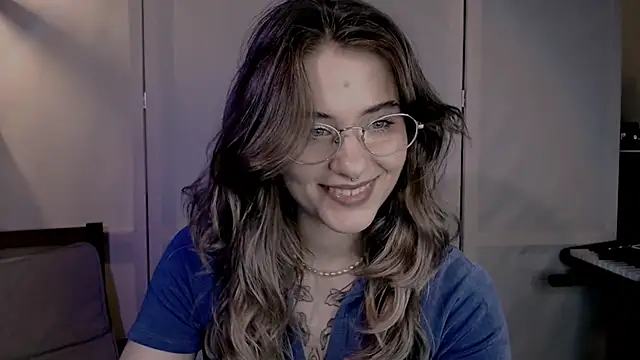 Snapshot of risha_laas chatting on January 2025 05:55:01 PM risha laas online show from January 2025 05:55:01 PM