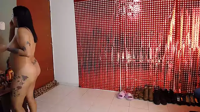 Snapshot of Sweett_Anya chatting on October 2025 07:33:02 PM Sweett Anya online show from October 2025 07:33:02 PM