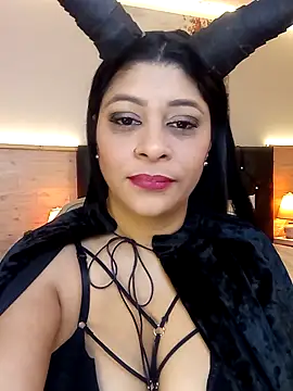 Snapshot of Lashmy111 chatting on October 2025 03:47:01 AM Lashmy111 online show from October 2025 03:47:01 AM