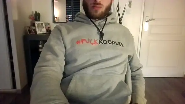 Snapshot of lololaland chatting on November 2025 07:03:02 AM lololaland online show from November 2025 07:03:02 AM