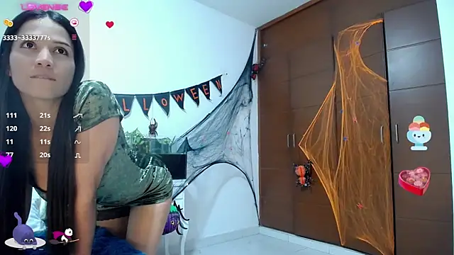 kimberlyshantal online show from October 2025 05:54:01 PM