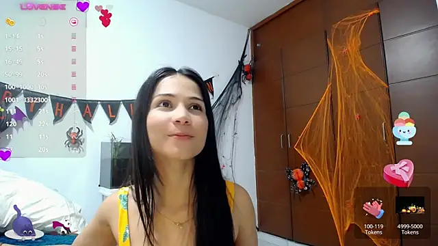 kimberlyshantal online show from October 2025 09:54:01 PM