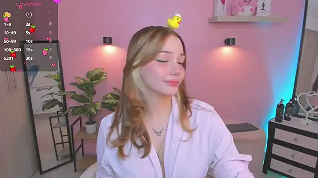 LITTLE-VIVI online show from July 2026 03:24:01 AM