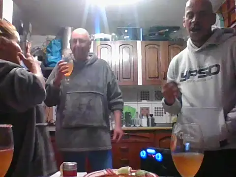 Snapshot of TheSailor53 chatting on October 2025 04:58:02 AM TheSailor53 online show from October 2025 04:58:02 AM