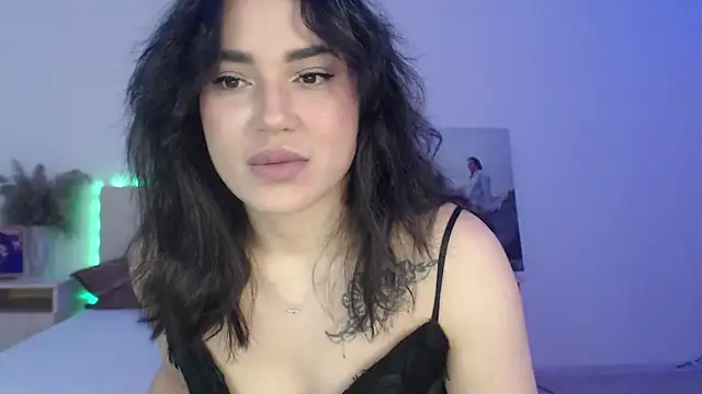 RoxannePure online show from April 2026 04:30:01 AM