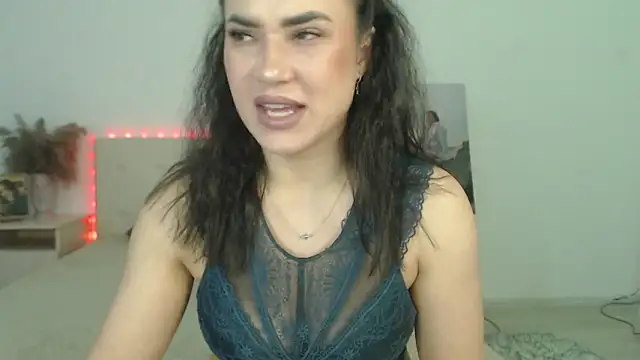 RoxannePure online show from March 2026 04:09:02 AM